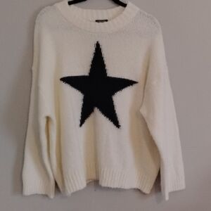 Wild Fable Off White Sweater with Black Star
